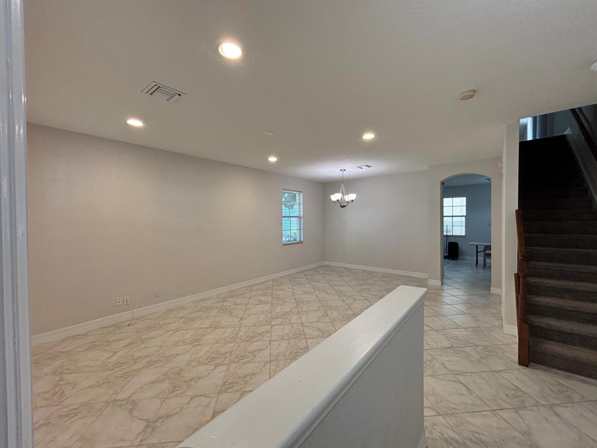 FAIRFIELD GARDENS - Residential Lease