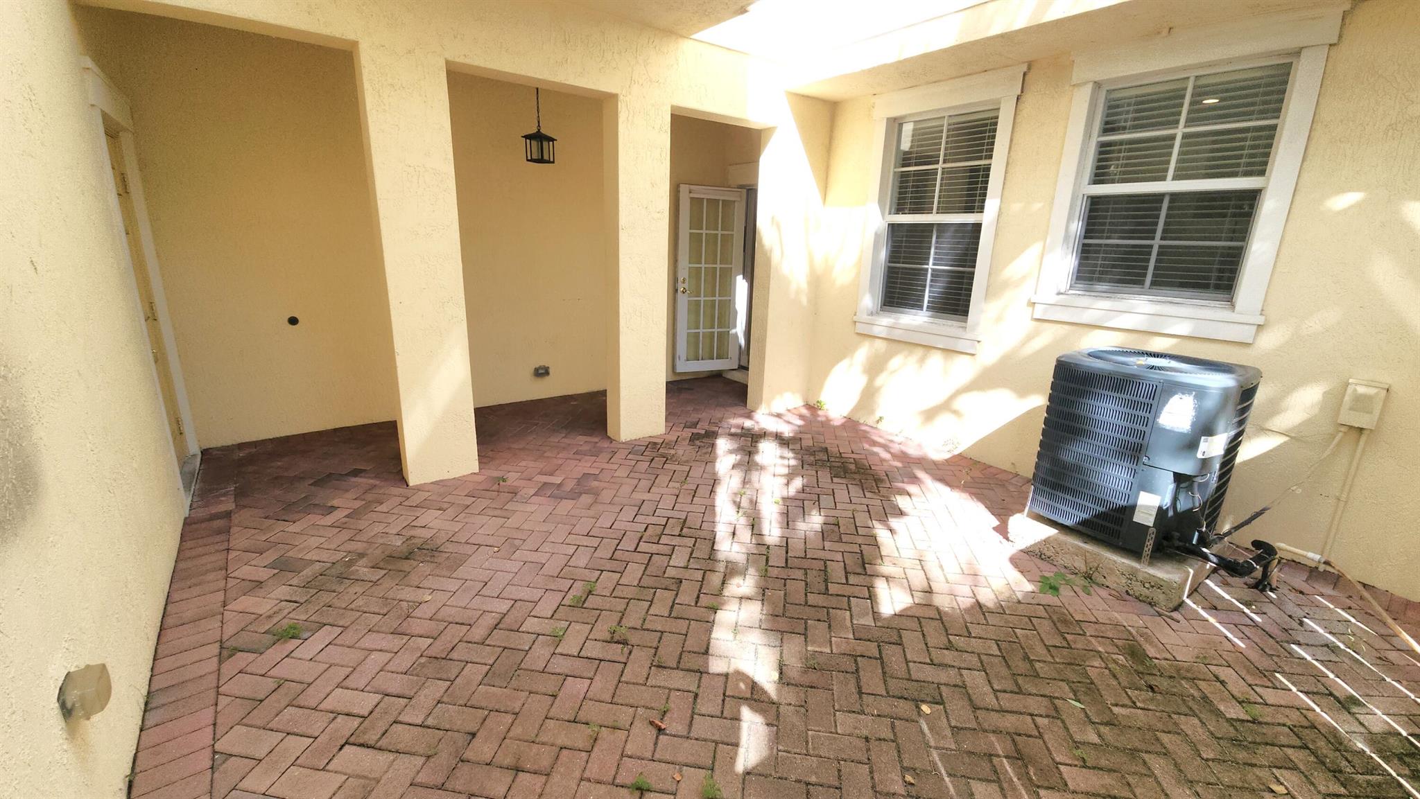 FAIRFIELD GARDENS - Residential Lease