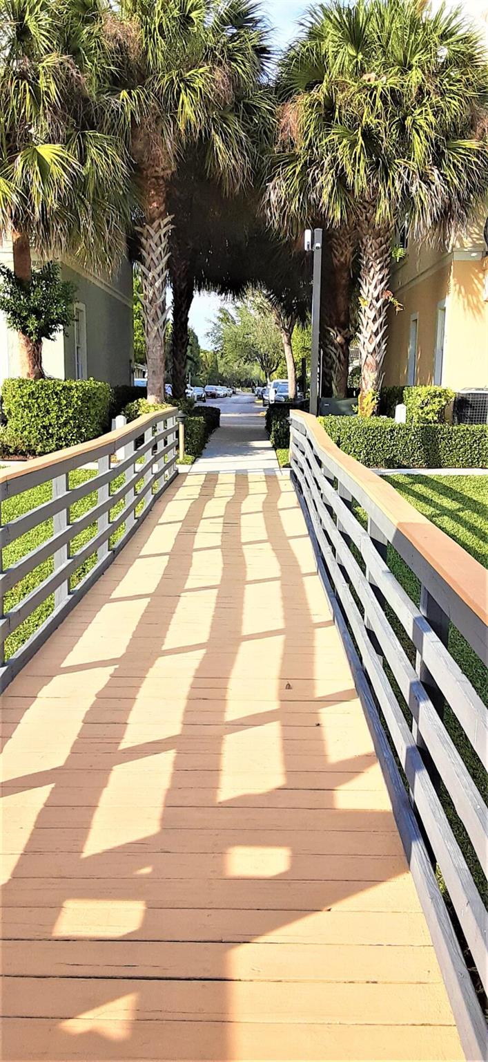 FAIRFIELD GARDENS - Residential Lease