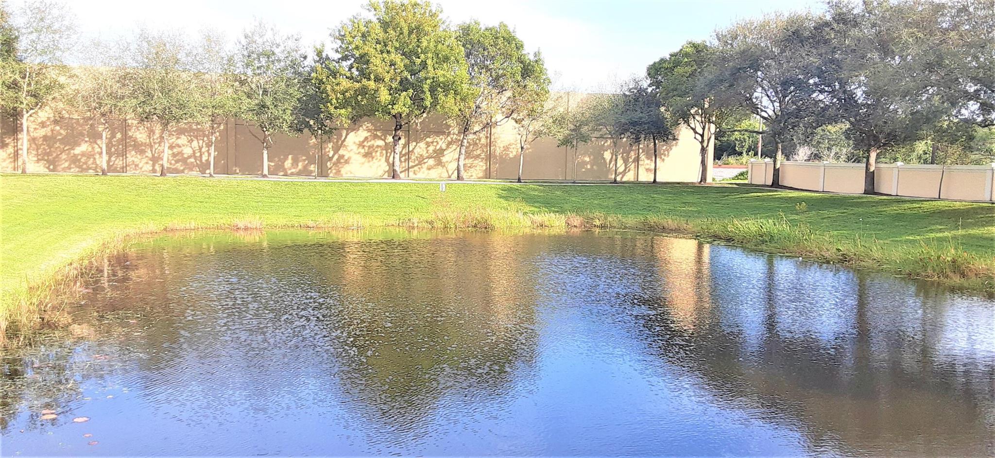 FAIRFIELD GARDENS - Residential Lease