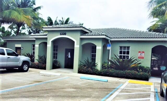 FAIRFIELD GARDENS - Residential Lease