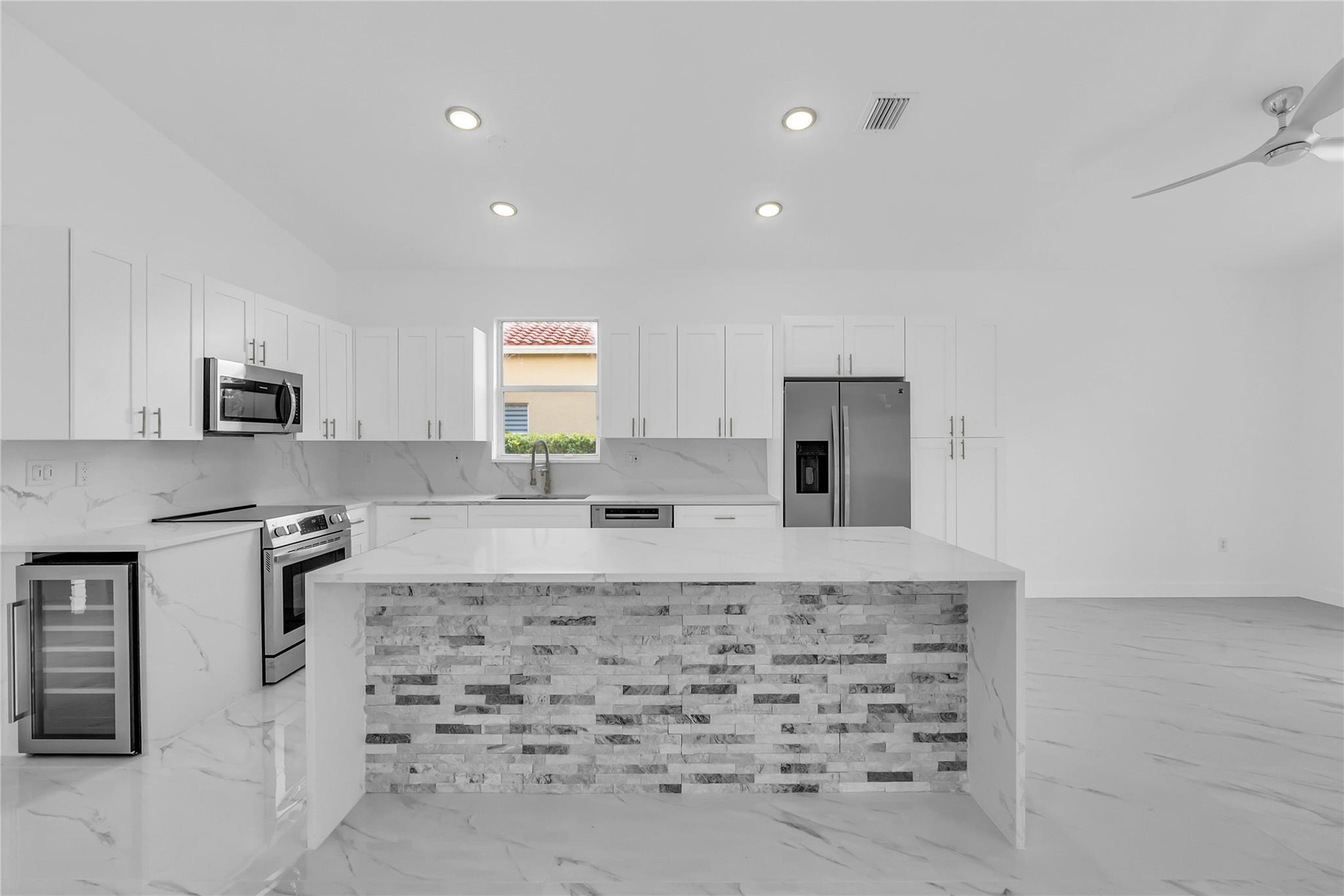 MIRAMAR PATIO HOMES - Residential