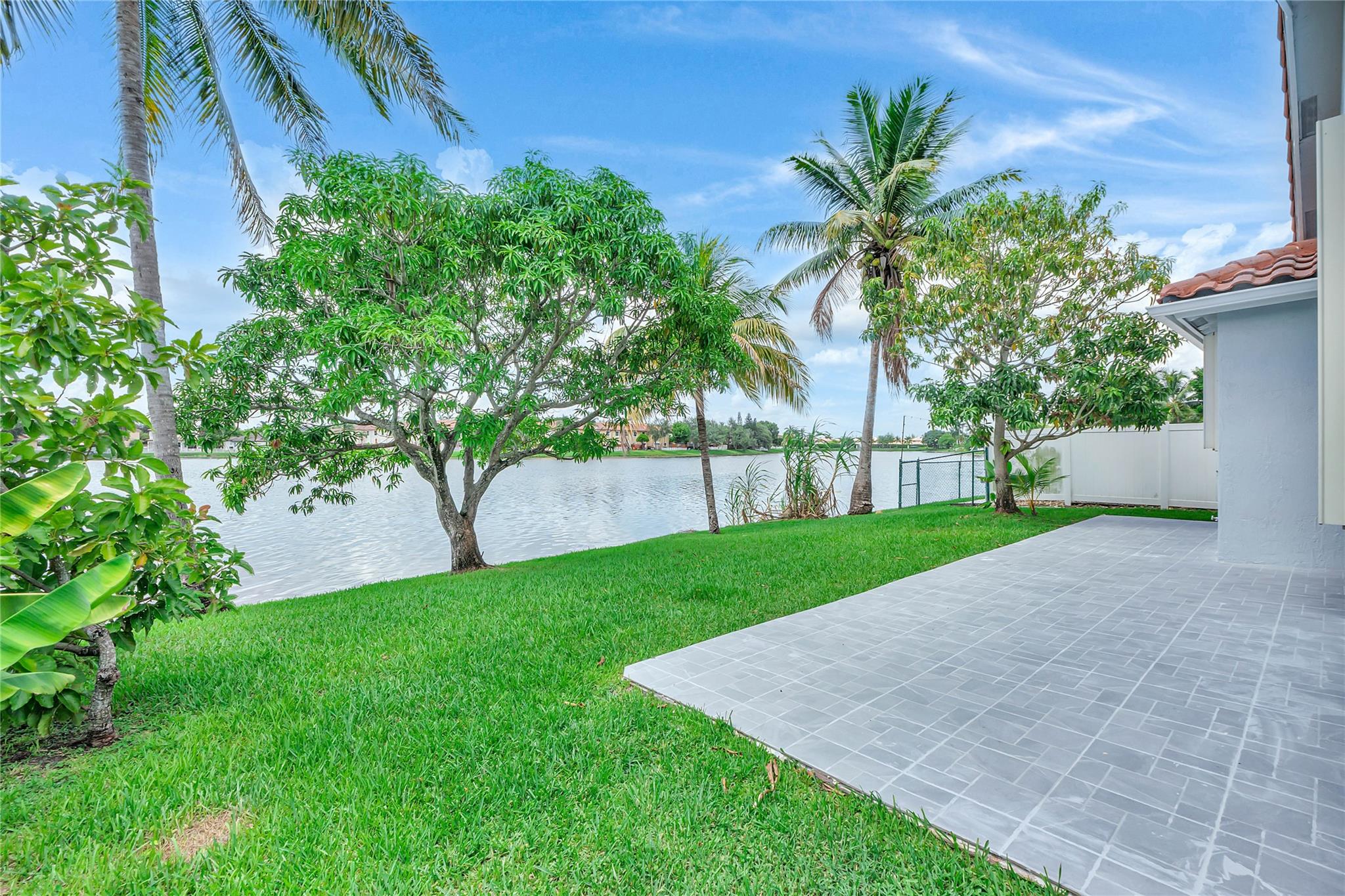 MIRAMAR PATIO HOMES - Residential