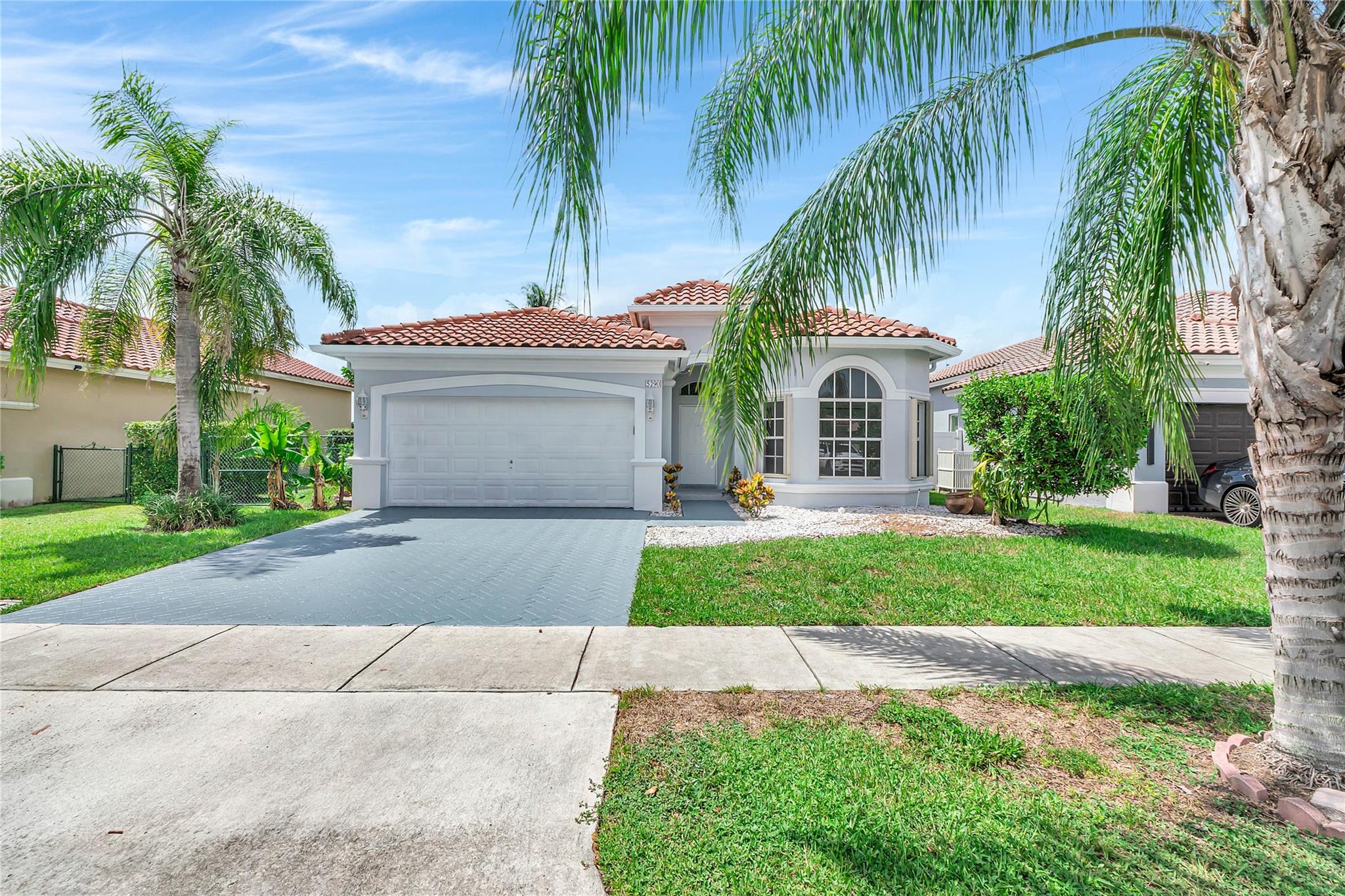 You can be proud to be the owner of this stunning one-story, 3-bedroom, 2-bath waterfront home,beautifully renovated w/modern finishes throughout.
Step inside to find soaring volume ceilings & a spacious split-bedroom floor plan,designed for both comfort and privacy. Both bathrooms have deisgner finishes that are truely unique.
The heart of the home is the open-concept kitchen,featuring brand-new appliances,sleek cabinetry & elegant waterfall granite countertops-perfect for entertaining & everyday living. Large windows fill the living spaces w/ natural light while offering serene water views.
Enjoy the tranquility of waterfront living w/ the convenience of a large, new patio & wide lake view. With its modern touches,bright open layout & prime location,this home is truly move-in ready!