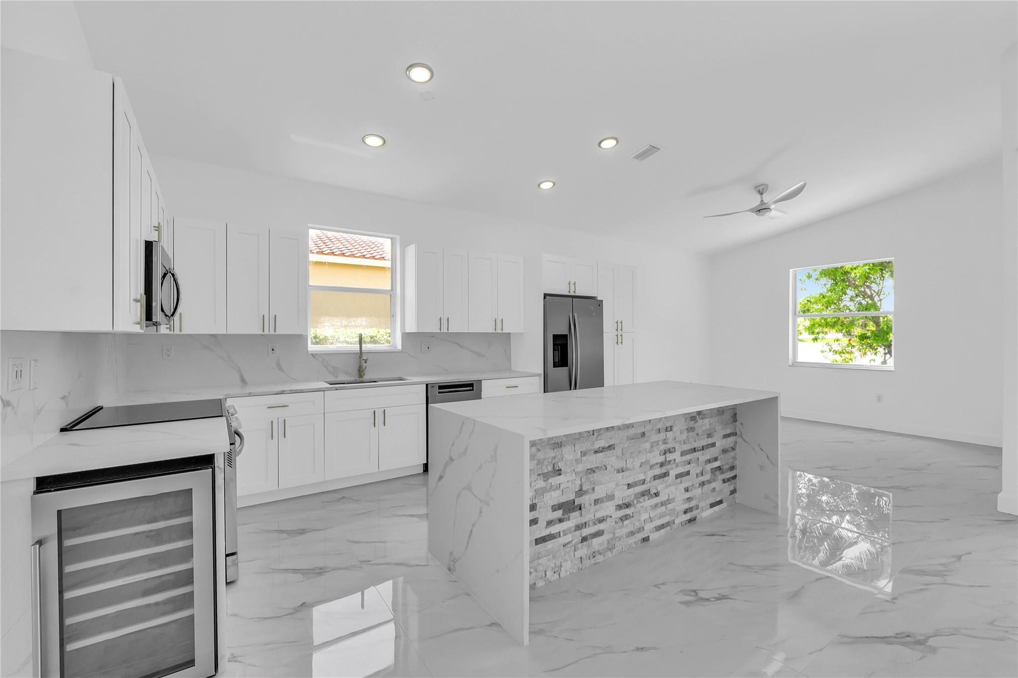 MIRAMAR PATIO HOMES - Residential