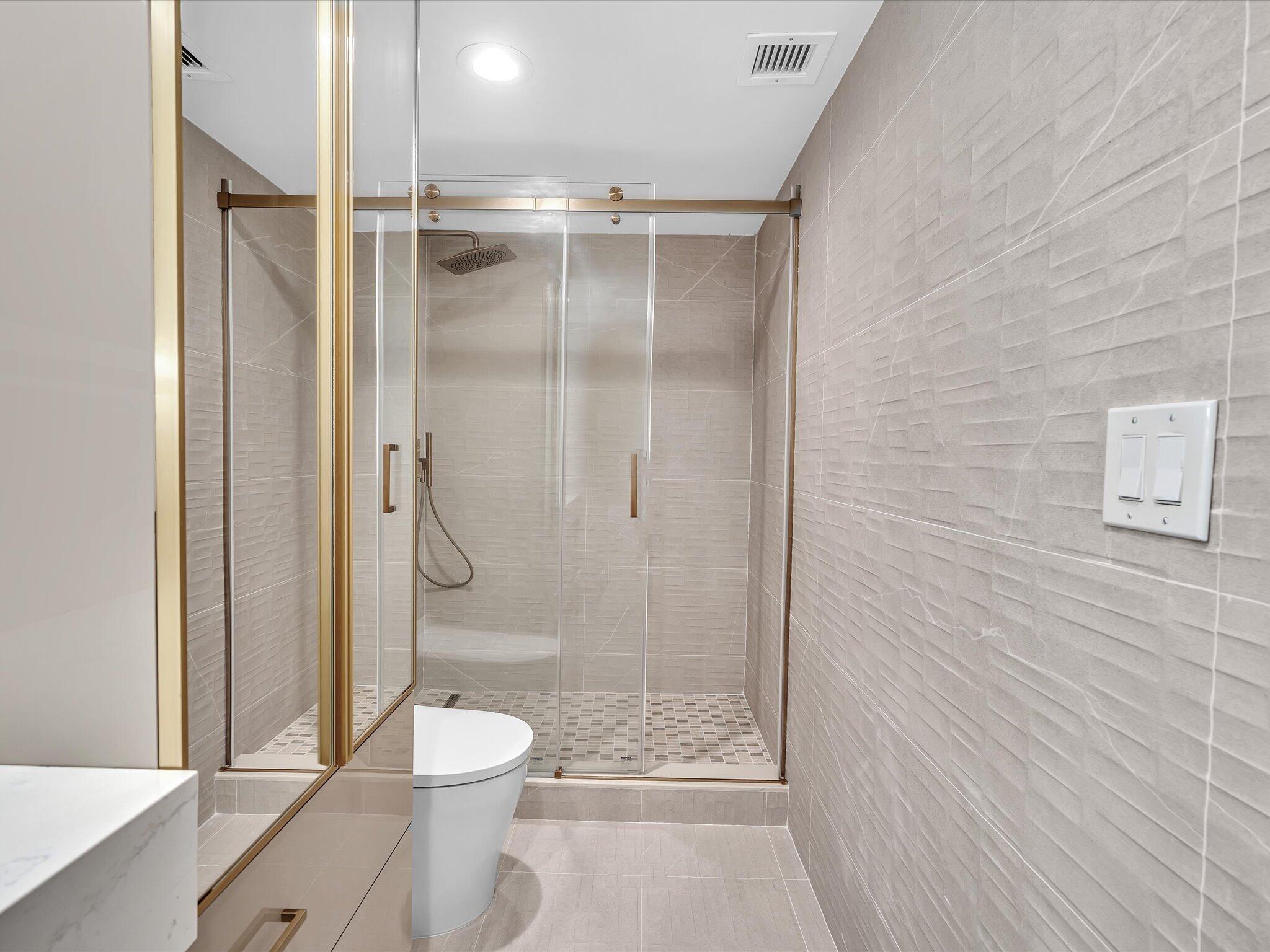 MIZNER COURT CONDO - Residential