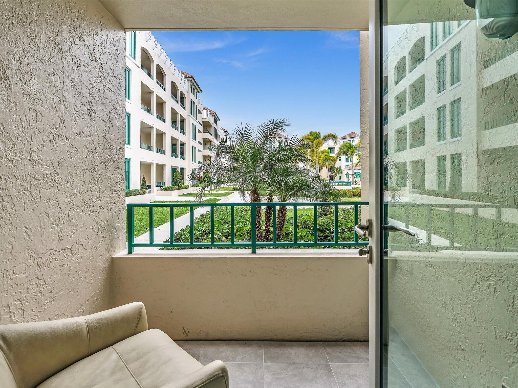 MIZNER COURT CONDO - Residential