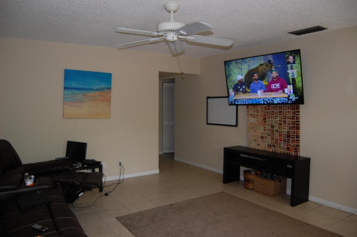 TROPIC ISLE 3RD SEC - Residential Income