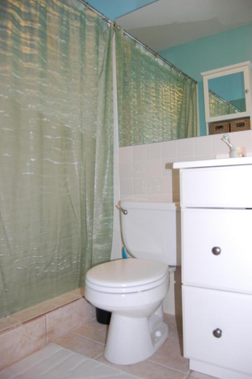 TROPIC ISLE 3RD SEC - Residential Income