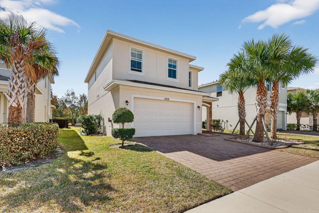 Photo of 1609 NW Cataluna Cir Circle, Port Saint Lucie, FL 34986 (MLS # R11163324)