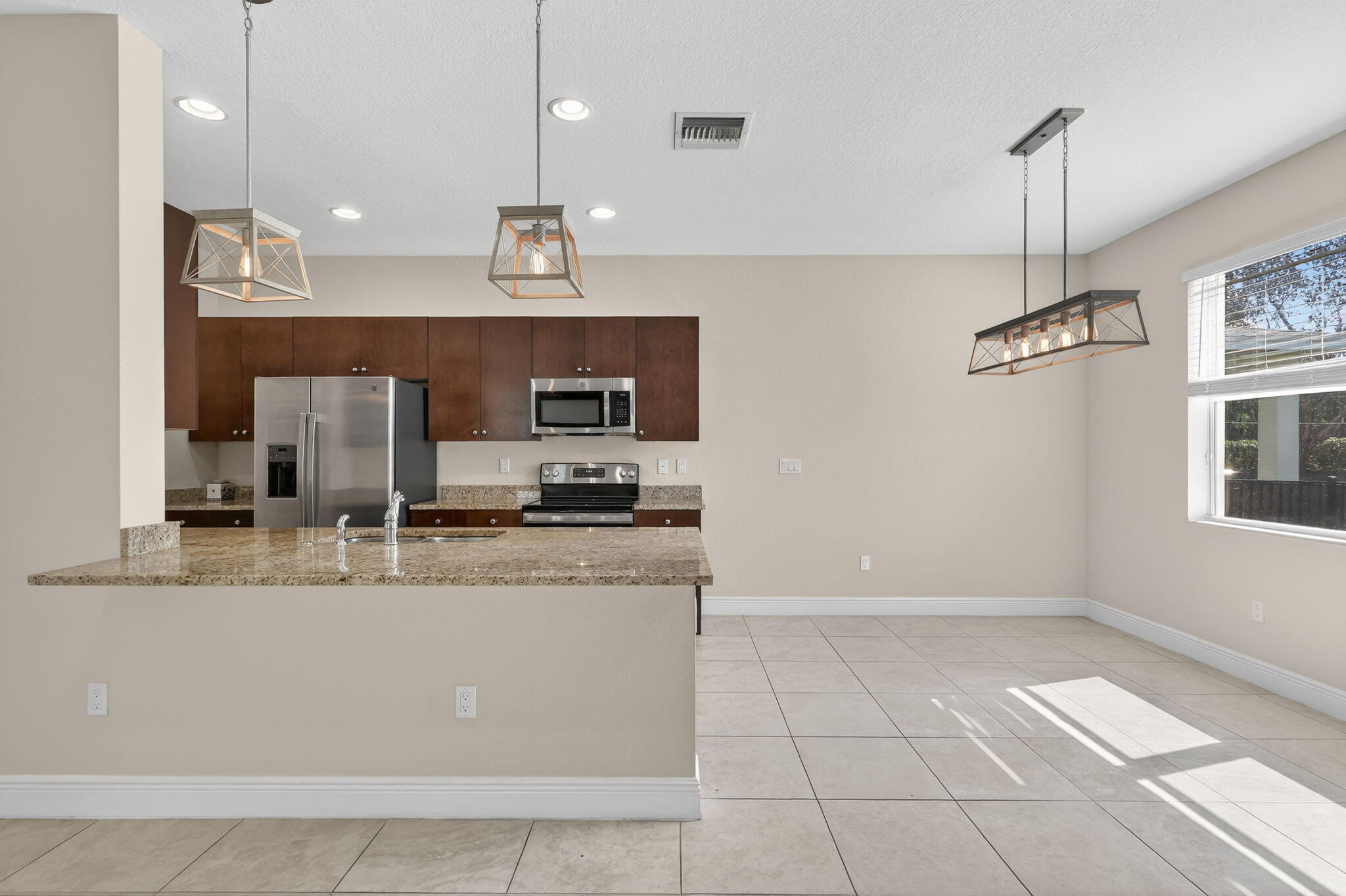 VIZCAYA FALLS PLAT 2 - Residential