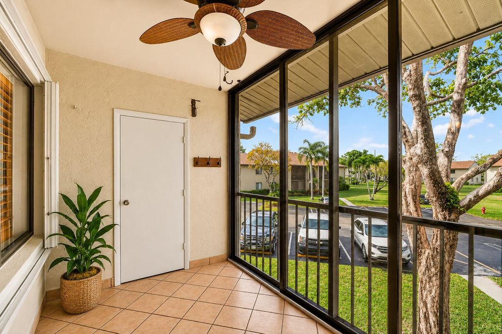 Photo of 511 Shady Pine Way #D2, Greenacres, FL 33415 (MLS # B26041344)