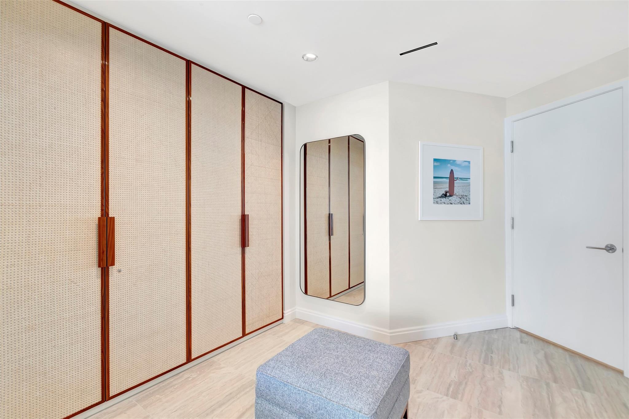 Four Seasons - Residential