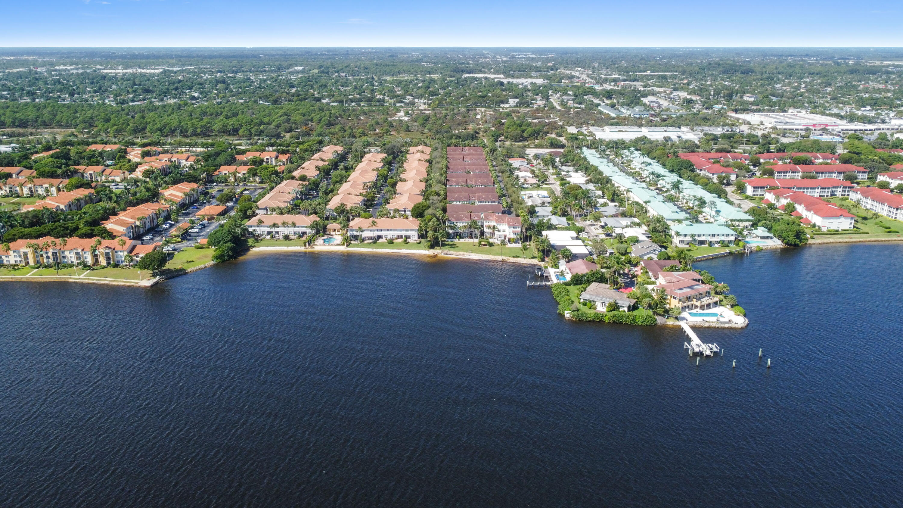 OCEAN CAY - Residential