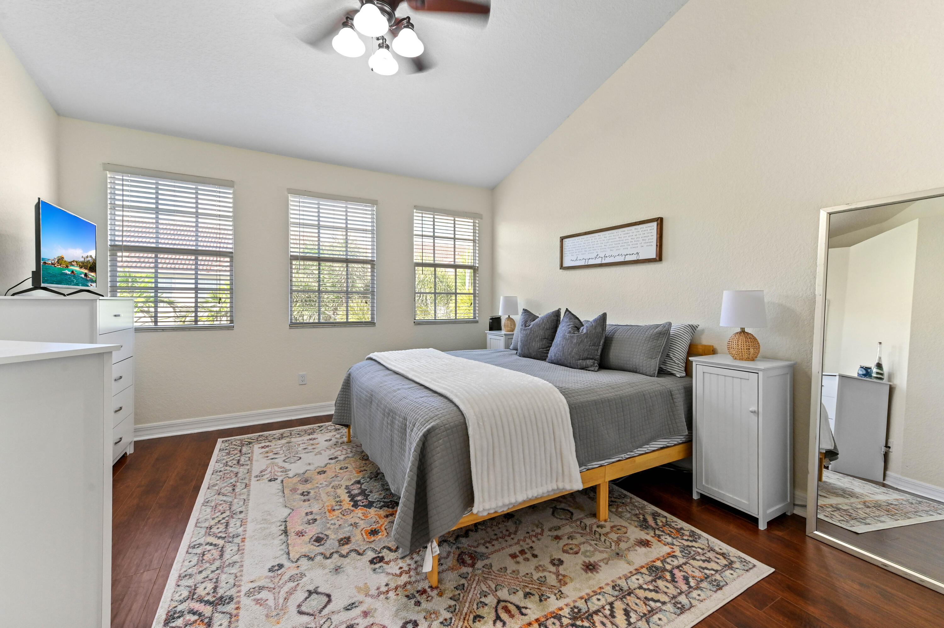 OCEAN CAY - Residential