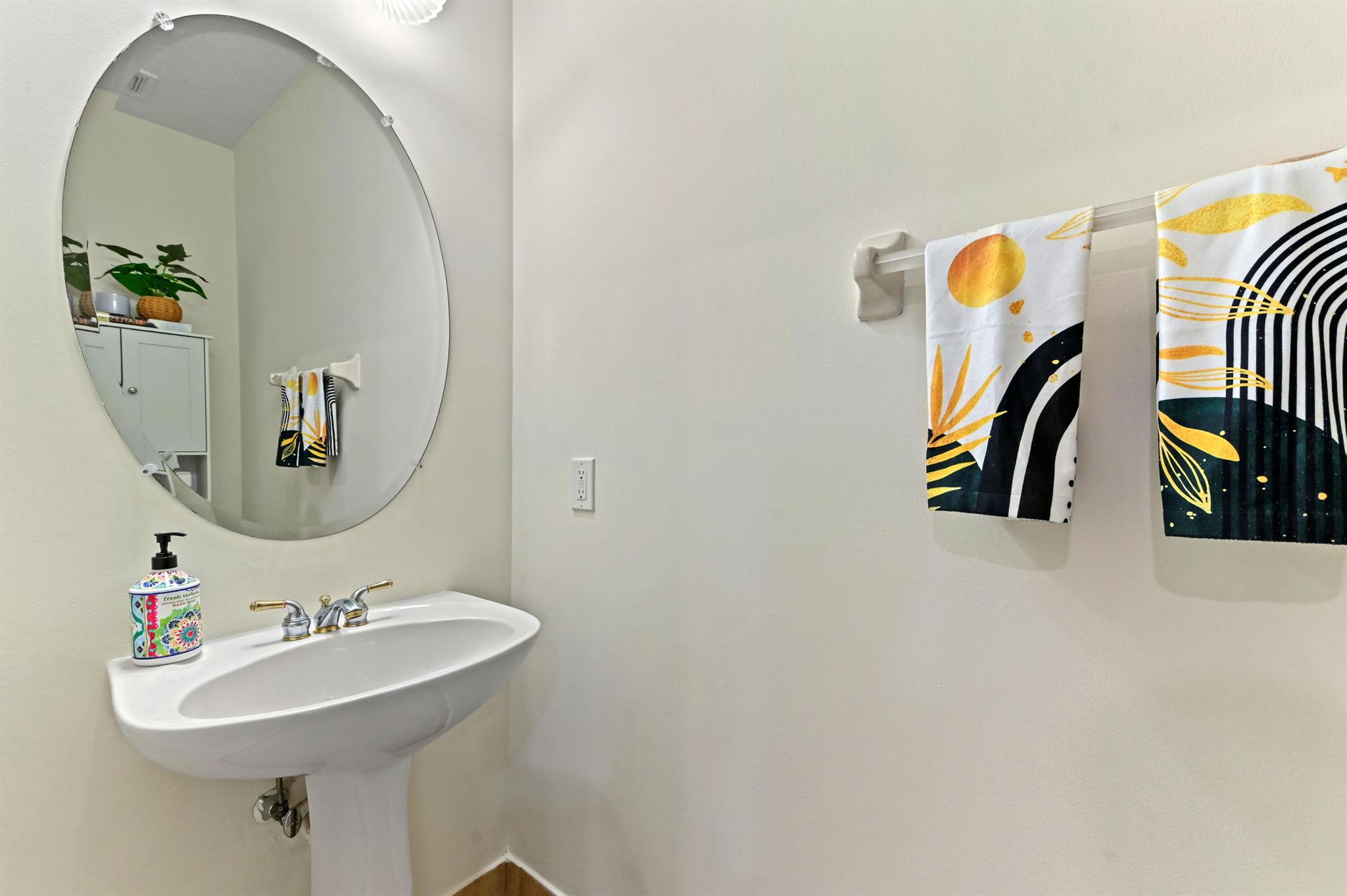 OCEAN CAY - Residential