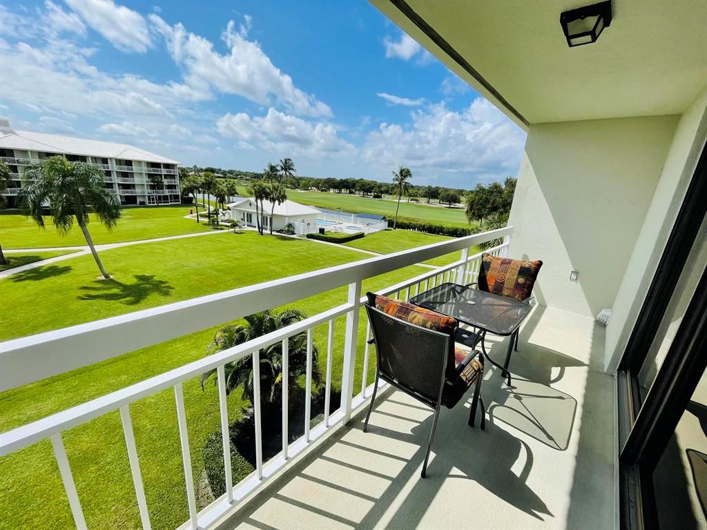 Photo of 2561 Village Boulevard #403, West Palm Beach, FL 33409 (MLS # R10751180)