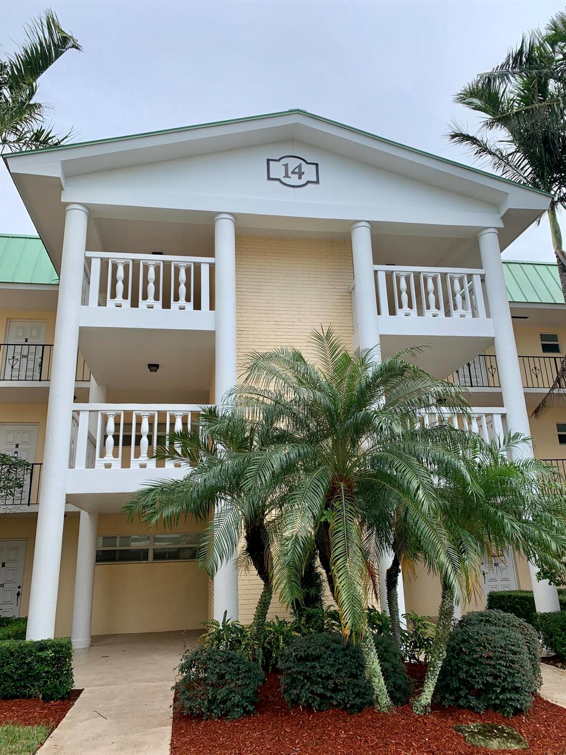 Welcome to this beautifully furnished 2BR/2BA seasonal rental in the highly desirable 55+ Colonial Club, located directly on the Intracoastal. This top floor unit ensures peace with no neighbors above, yet is just steps from the elevator. Enjoy two fully renovated bathrooms, a tastefully decorated interior, and a guest room with two twin beds. Cable & internet included! Minutes from the beach, Atlantic Ave, and Boynton's dining & shops. Relax at the waterfront pool and watch boats drift by while soaking up the Florida sunshine--your perfect winter retreat!