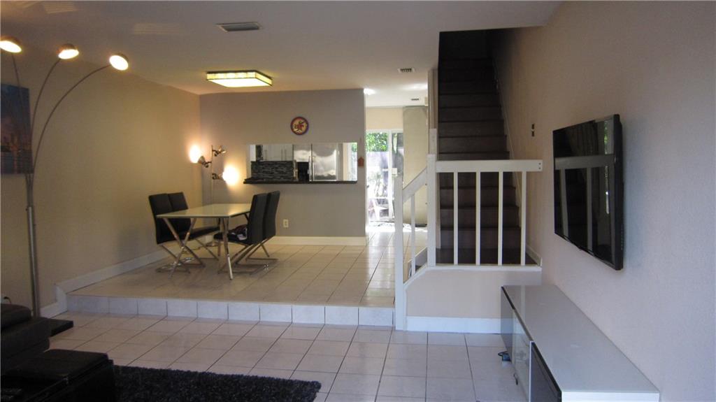 Crown Colony at Rock Cree - Residential