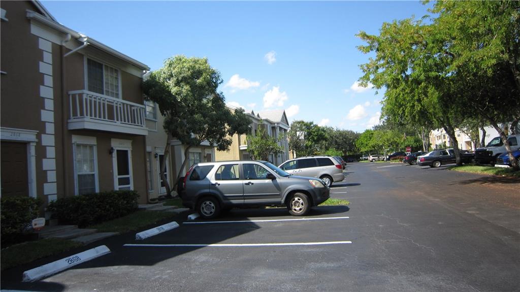 Crown Colony at Rock Cree - Residential