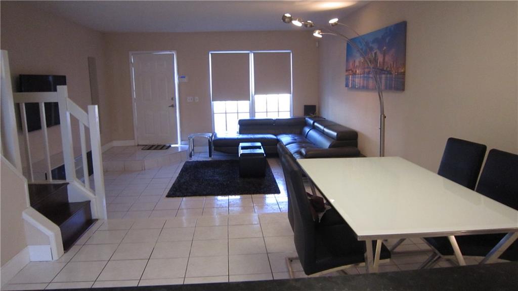 Crown Colony at Rock Cree - Residential