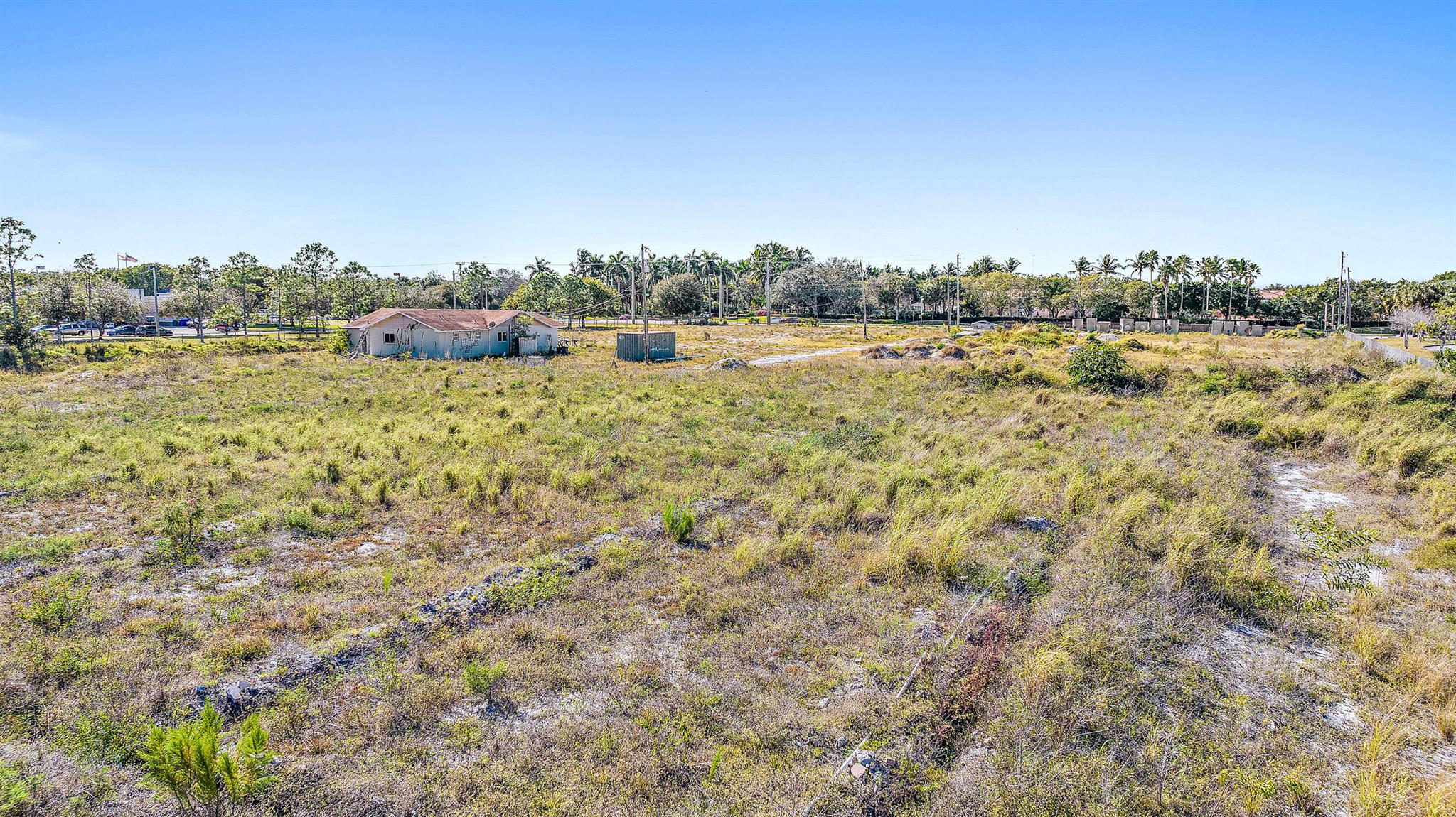 S/D OF 36-44-42, NW 1/4 - Residential