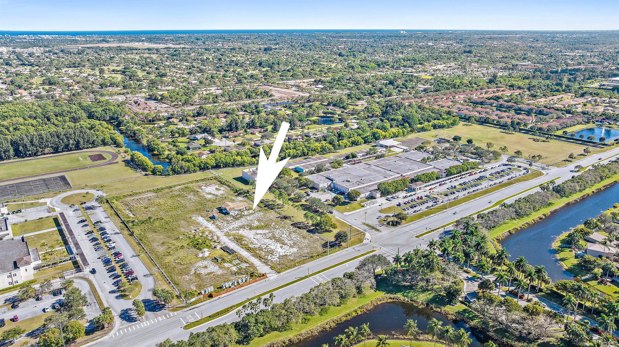 S/D OF 36-44-42, NW 1/4 - Residential