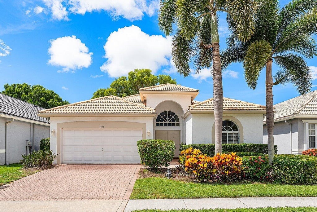 Photo of 7728 Edinburough Lane, Delray Beach, FL 33446 (MLS # R11103159)