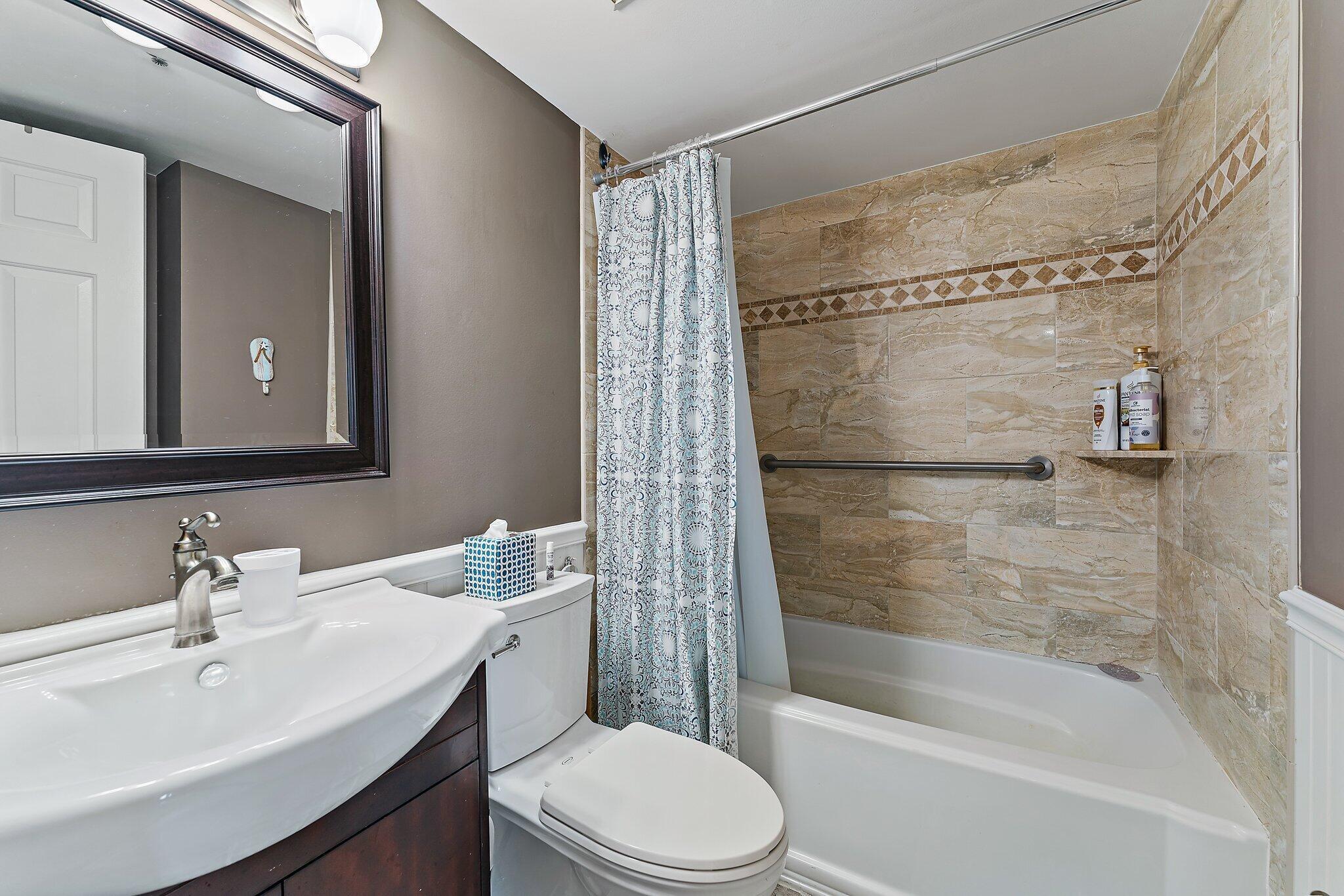 JUPITER BAY EAST CONDO - Residential Lease