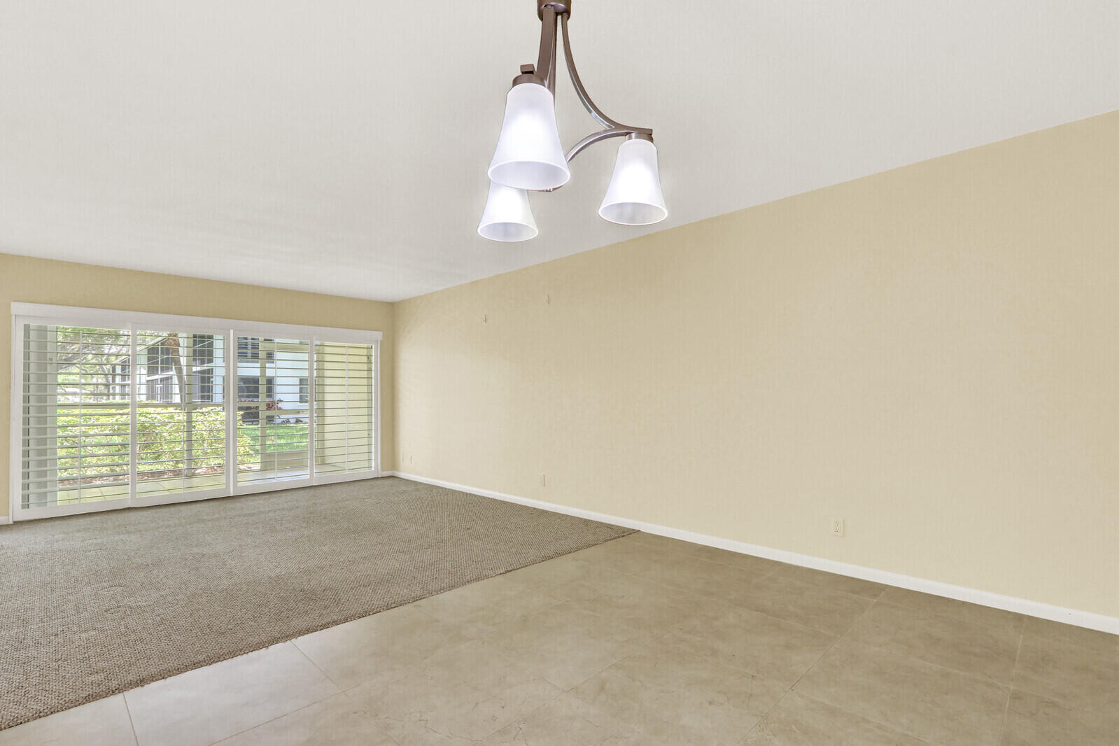 TEQUESTA GARDEN CONDO 1 - Residential
