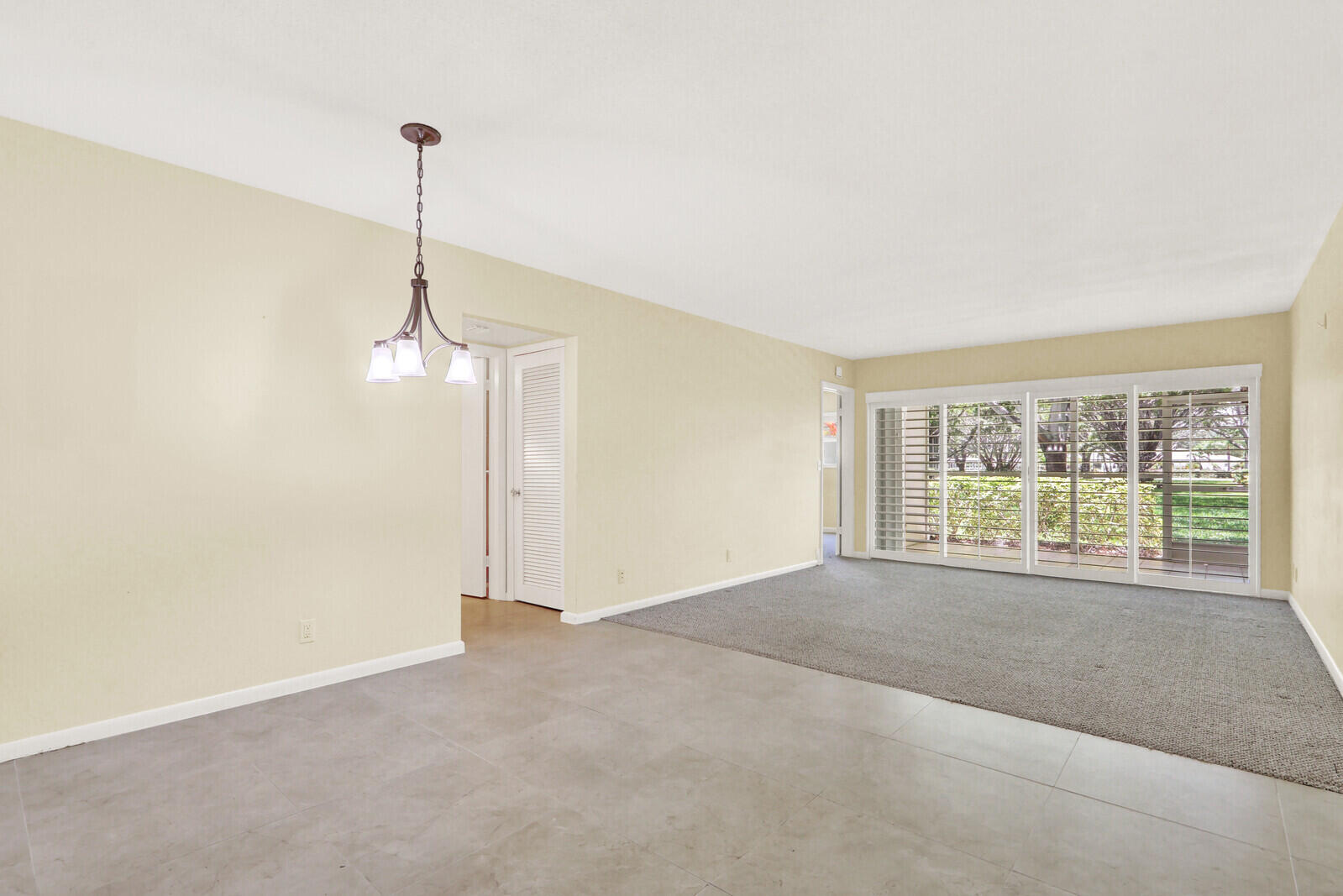 TEQUESTA GARDEN CONDO 1 - Residential