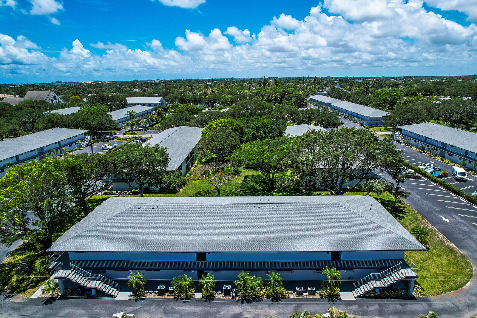 TEQUESTA GARDEN CONDO 1 - Residential