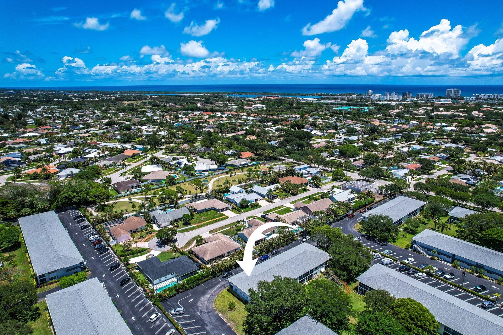TEQUESTA GARDEN CONDO 1 - Residential