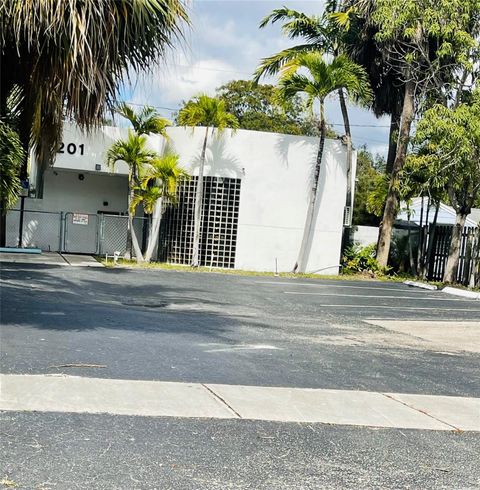 201 SE 19th Street Fort Lauderdale FL 33316