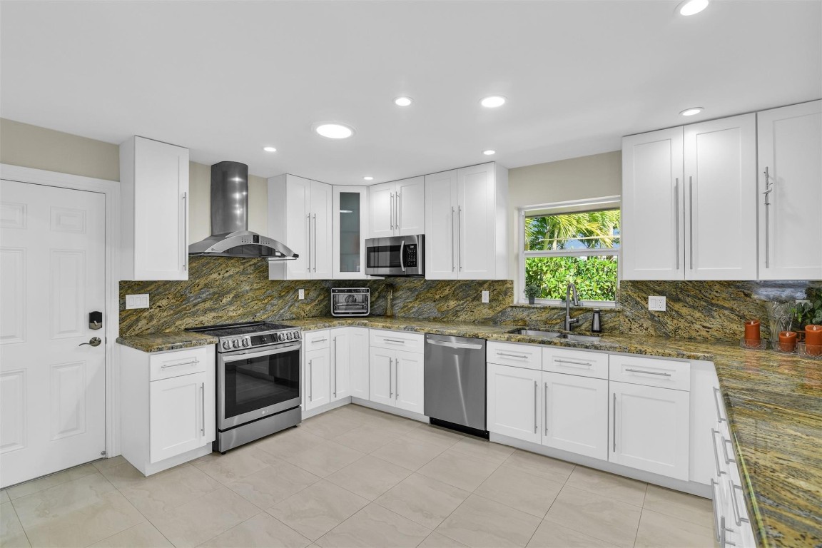 The Cove 32-48 B - Residential