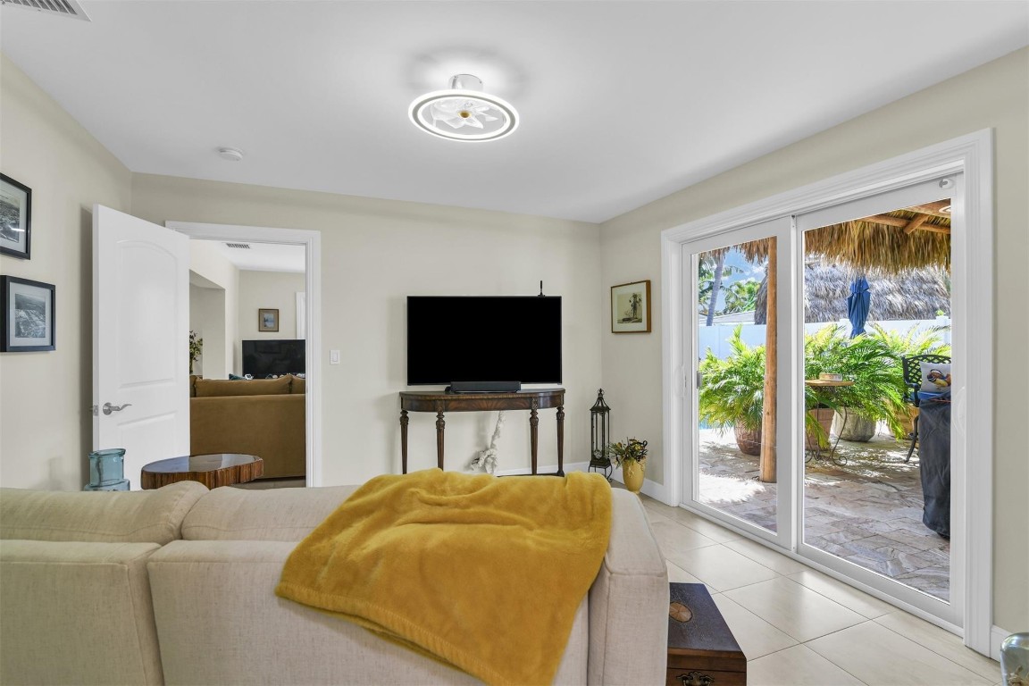 The Cove 32-48 B - Residential