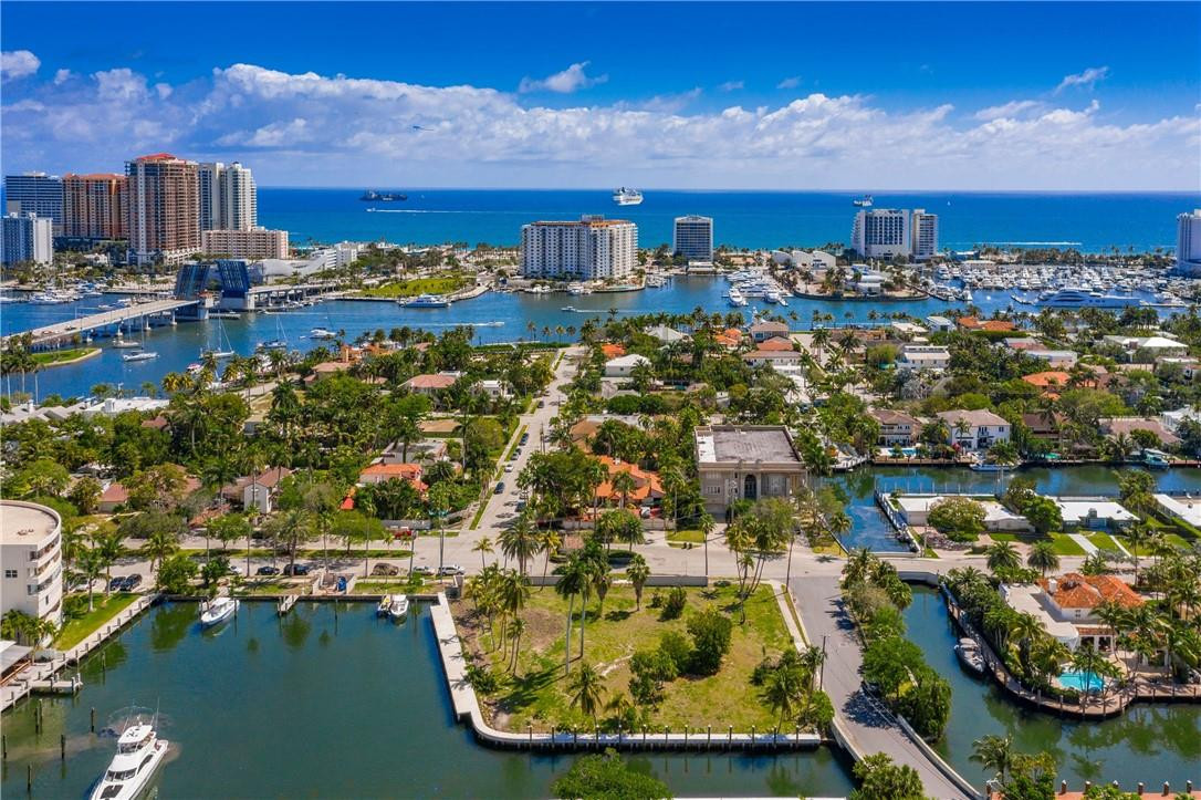 Riviera Isles - Land