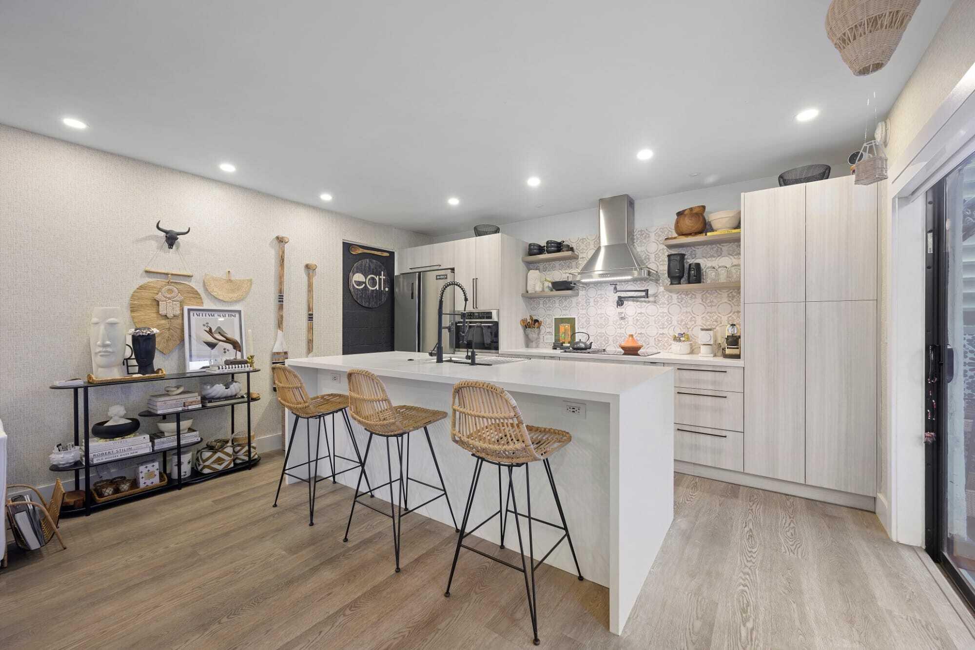 SEA LOFTERS CONDO - Residential Lease