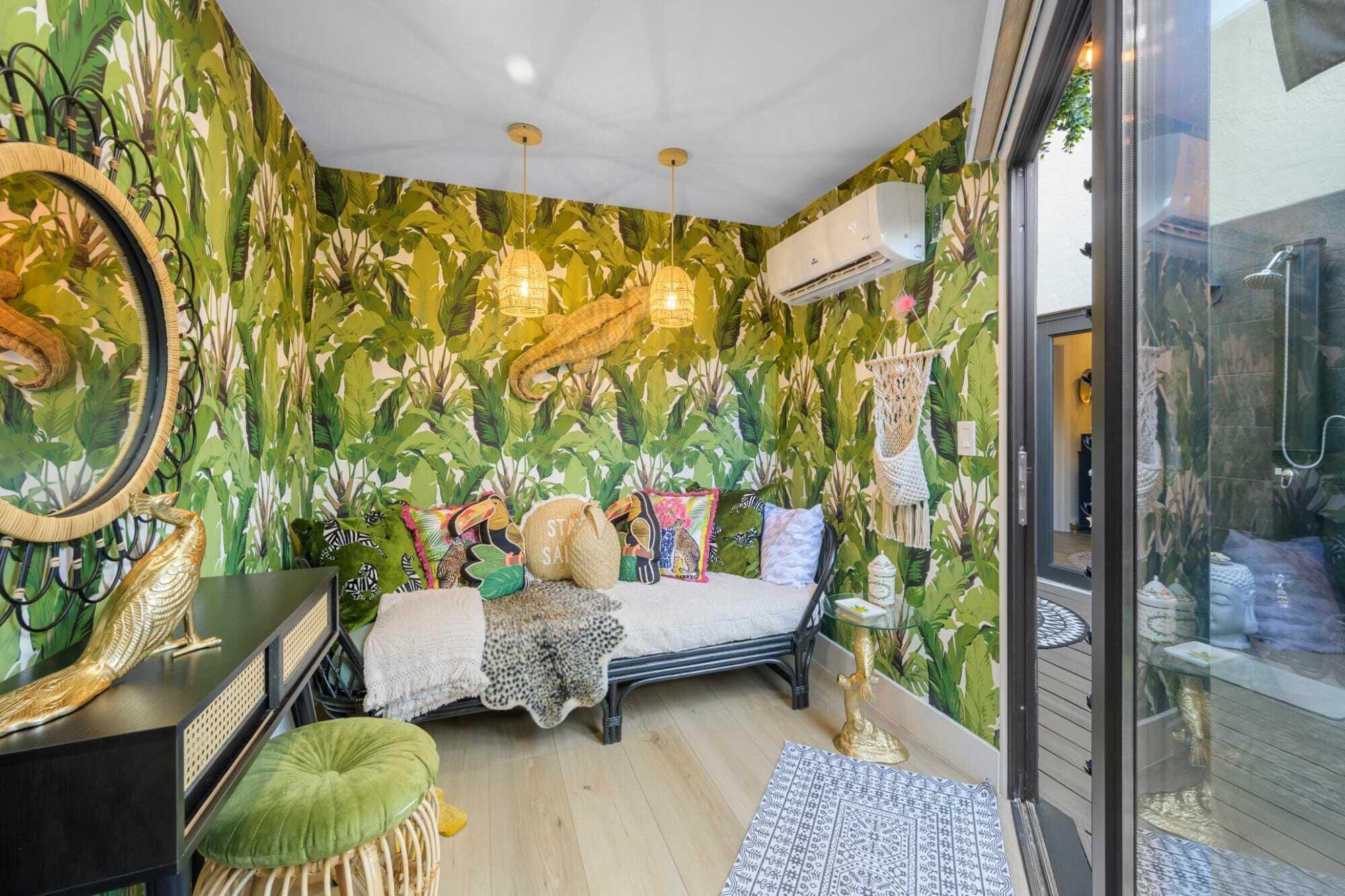 SEA LOFTERS CONDO - Residential Lease