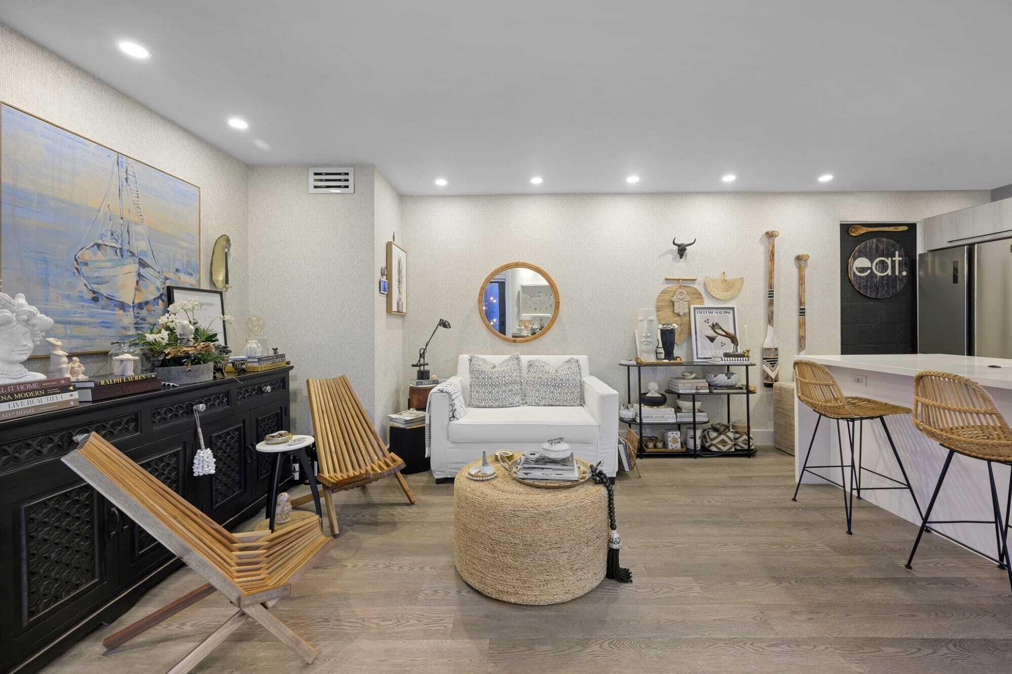 SEA LOFTERS CONDO - Residential Lease