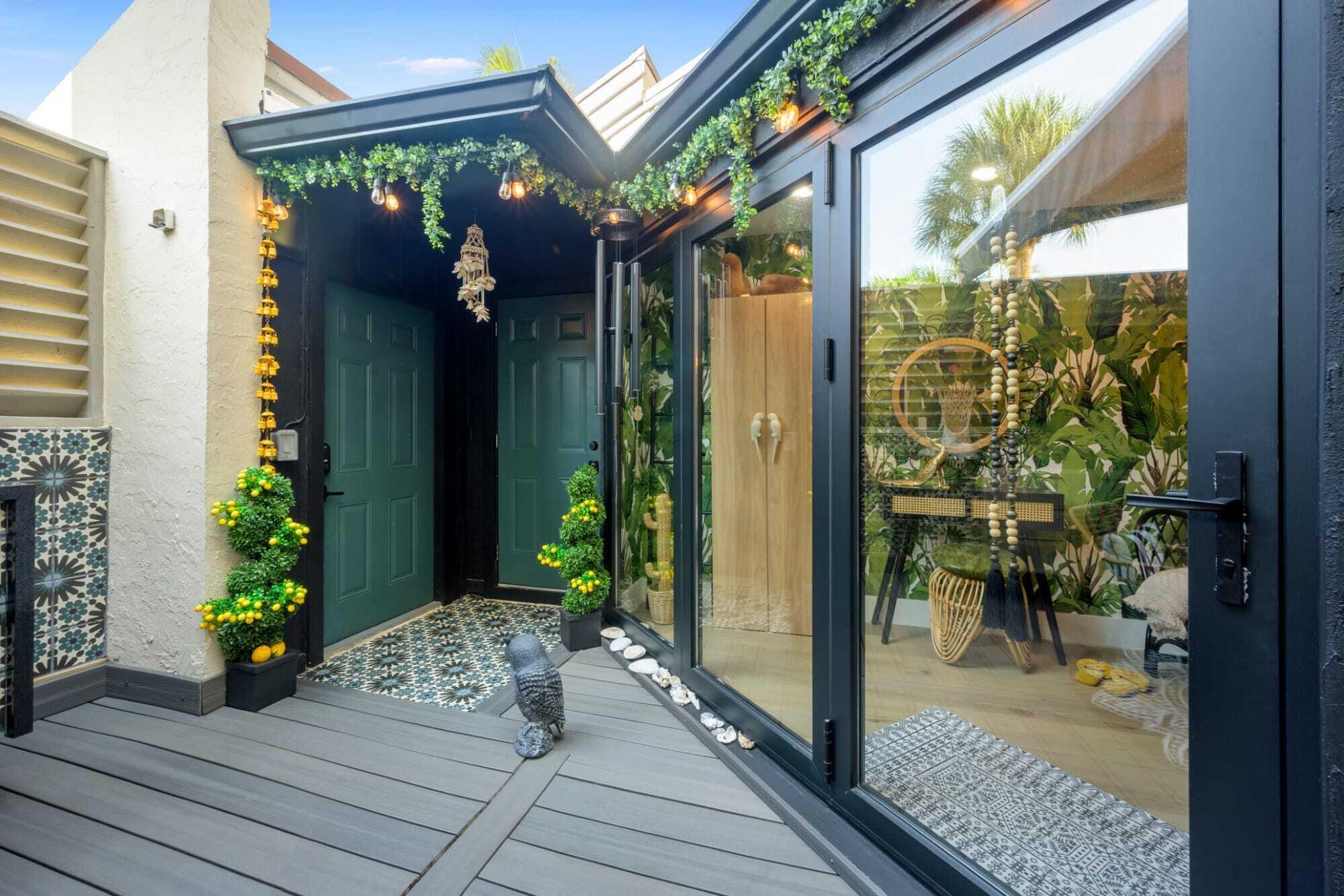 SEA LOFTERS CONDO - Residential Lease