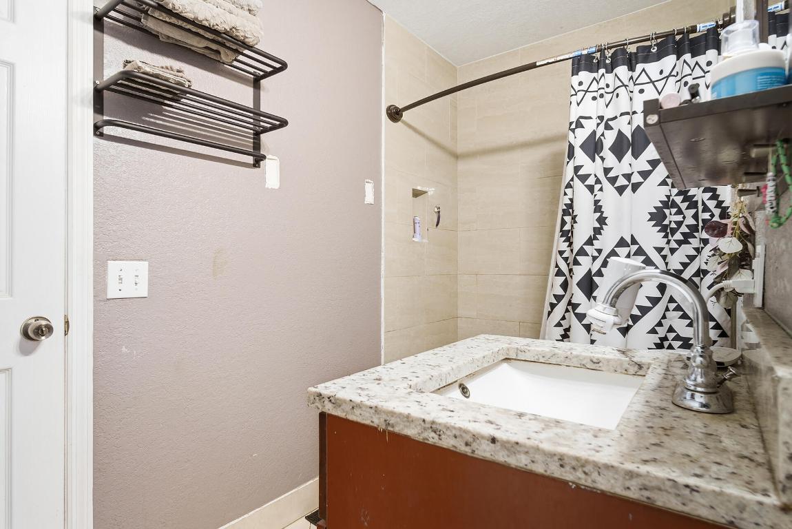 VILLAGE OF PALM SPRINGS - Residential