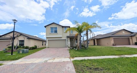 Property photo of 786 Worlington Lane, Fort Pierce, FL 34947