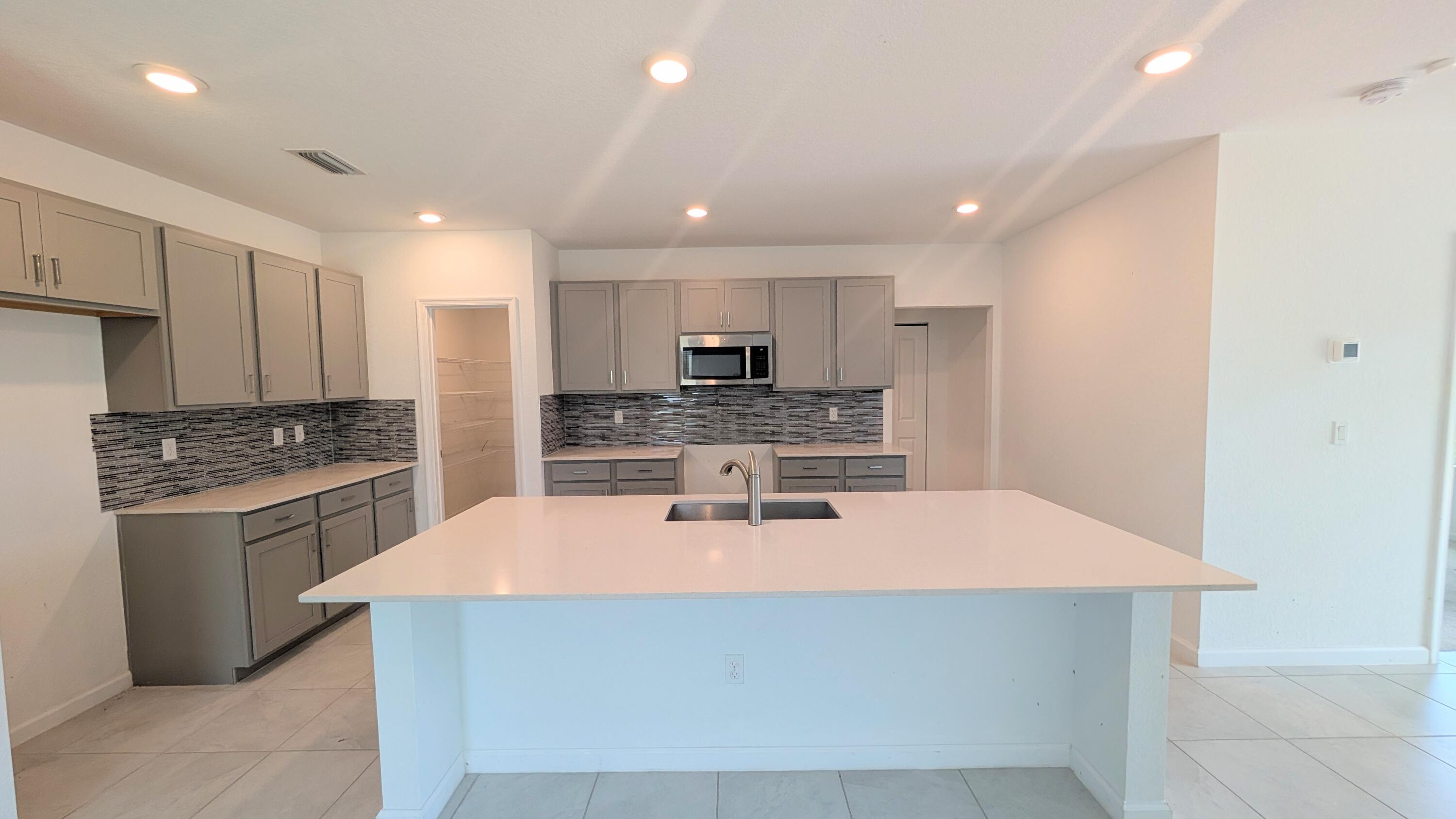 BENT CREEK TRACT B-2 - Residential