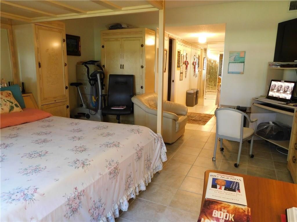 CYPRESS AT WOODMONT - Residential