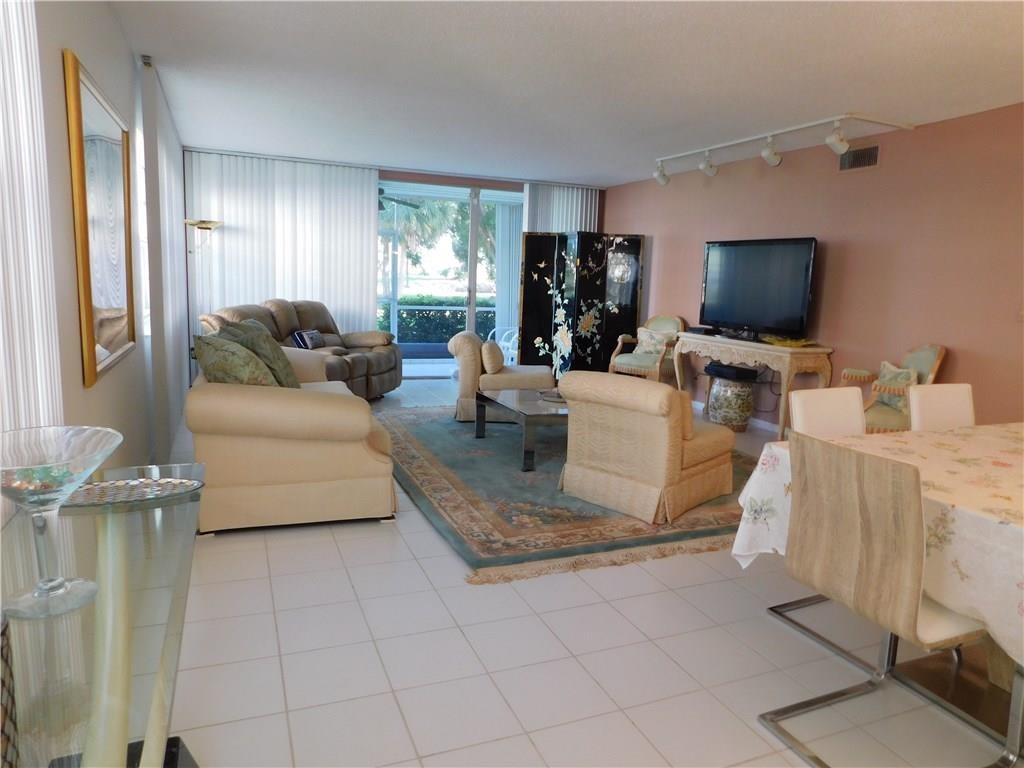 CYPRESS AT WOODMONT - Residential