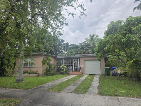 7520 NE 5th Ave Miami FL 33138