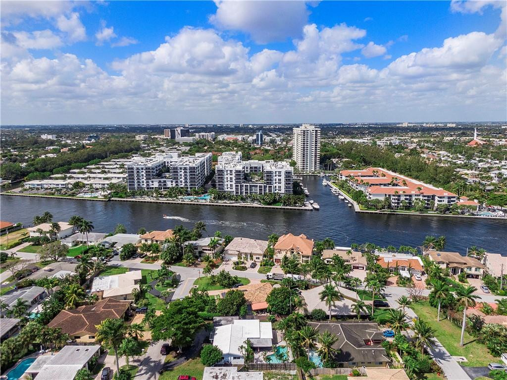 Bel-Air 32-10 B - Residential