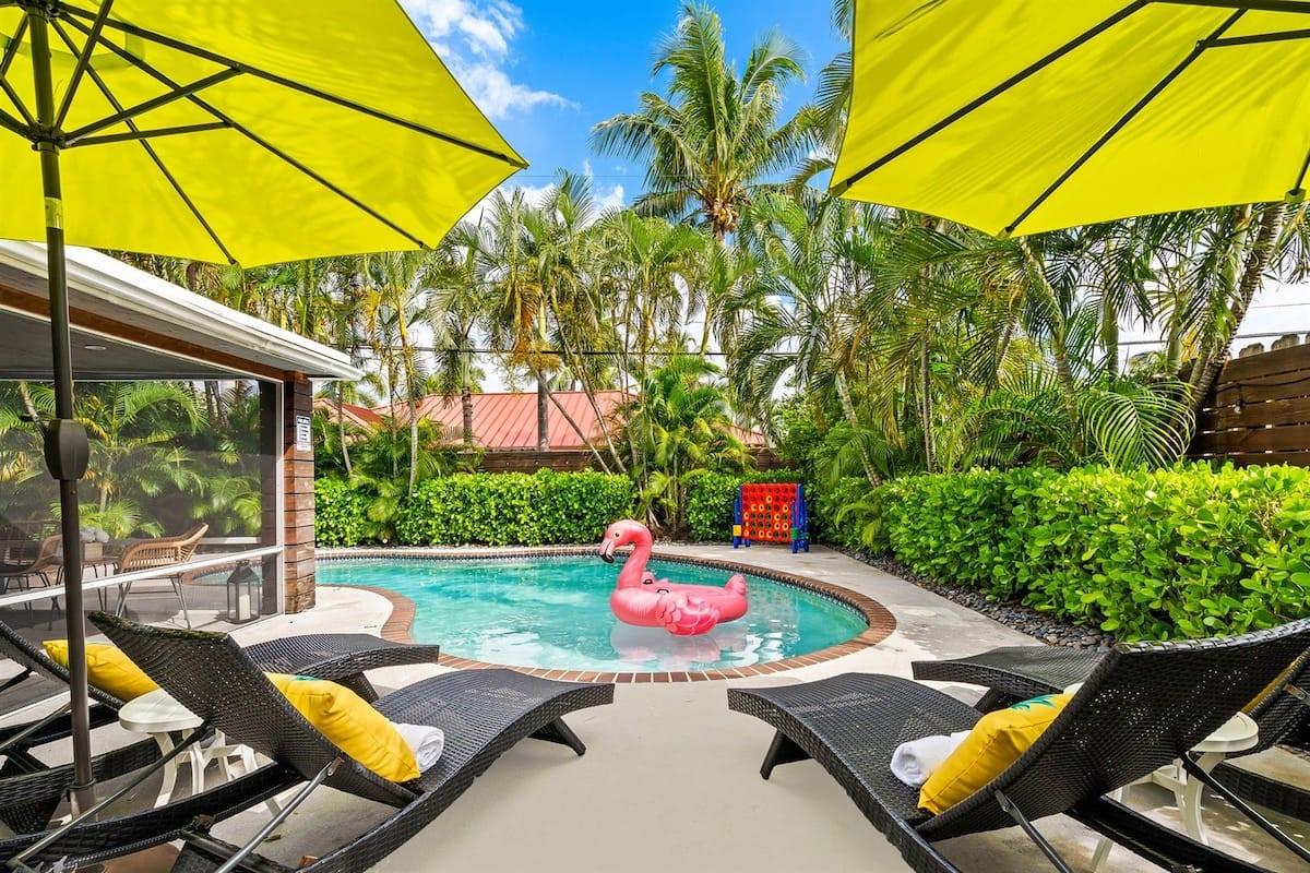 View photos, virtual tours, details... 1949 Windward Dr