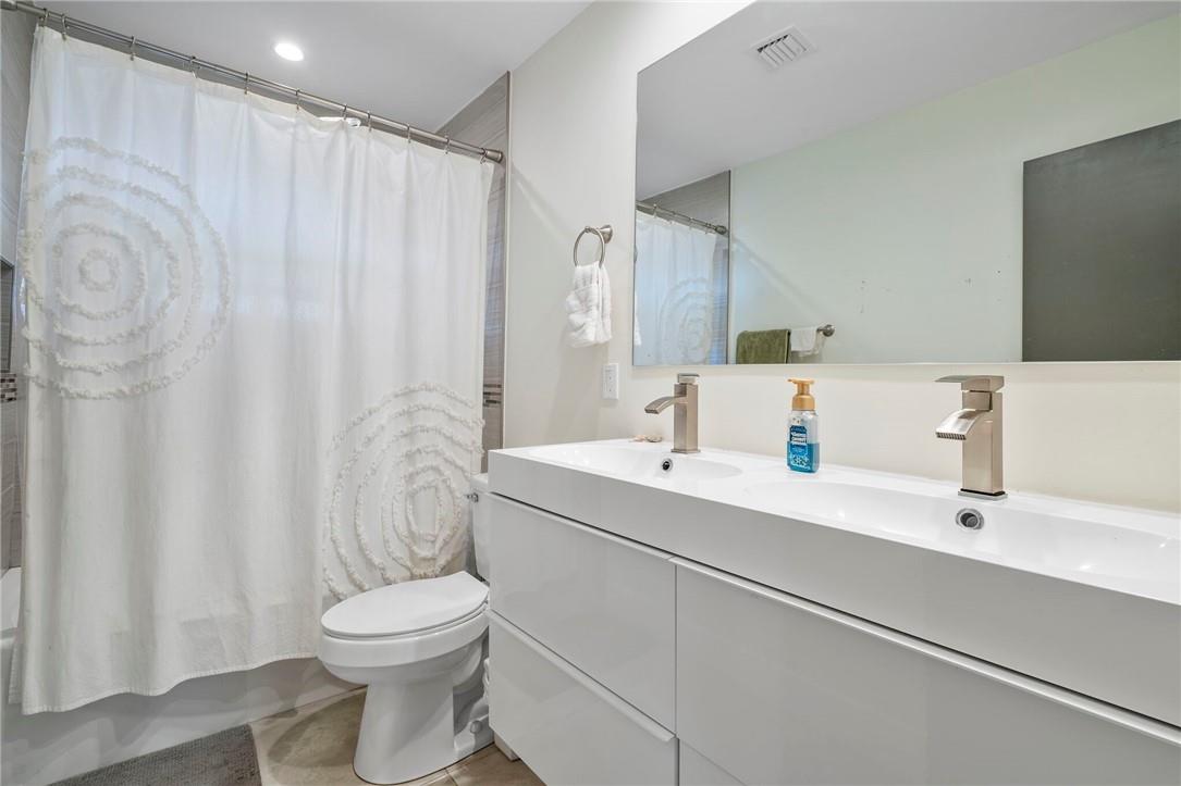 Bel-Air 32-10 B - Residential